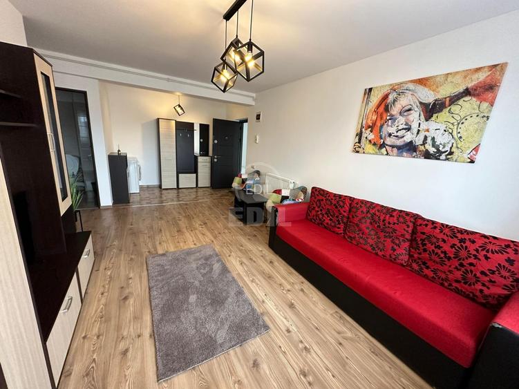 Apartament de o camera, zona Eroilor, Floresti - 3