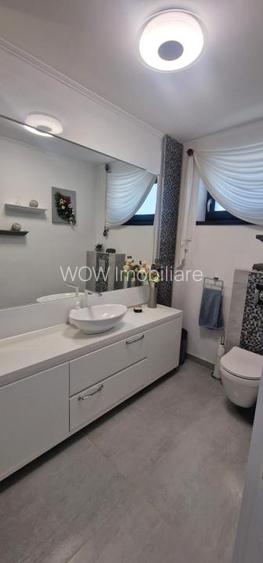 De vanzare vila triplex moderna 4 camere 2 bai in Șelimbar - 13