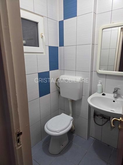 De vanzare apartament 3 camere Gorjului - 7