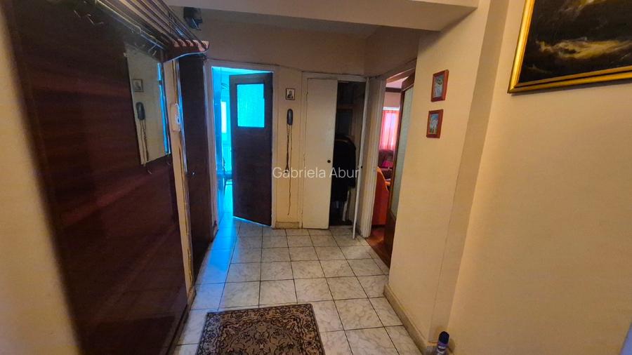 PROPRIETAR – De Vânzare: Apartament 3 Camere, Ultracentral Giurgiu (Etaj 5/8, Te - 5