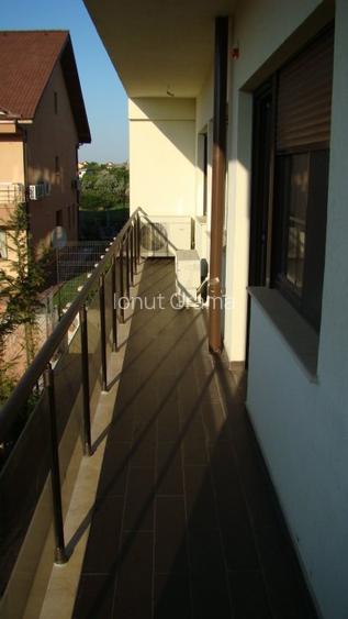 Iancu Nicolae, 3 camere, mobilat & utilat full, 2 parcari, 2 bai, retras, padure - 14