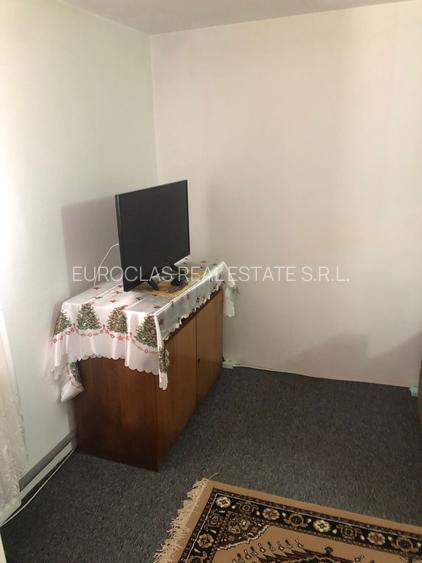 Garsoniera decomandata la casa - zona Coiciu - 1.500 ron/luna (Cod E2+E7) - 7