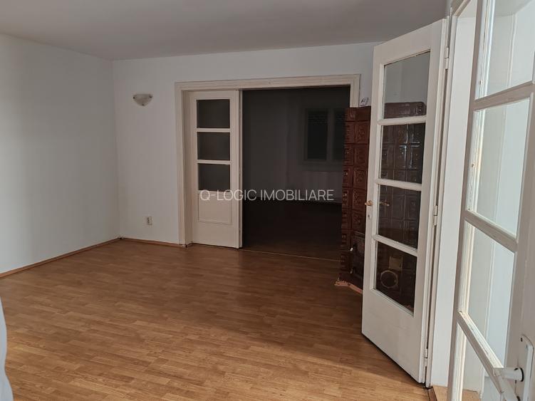 Casa 4 camere libera la vanzare zona Schei - 4