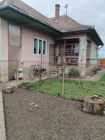 Casa familiala Gornesti - 2