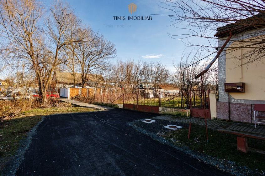 Proprietar - Teren in vatra satului, cu toate utilitatile, FS 17m, S. 1340 mp - 13