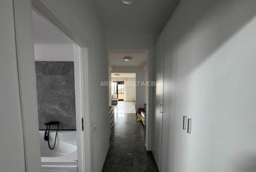 Sisesti | 3 Camere | Decomandat | Open-space | Centrala | Terasa - 2
