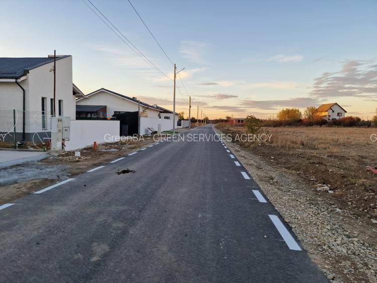 Ciutaci - Salciei, 800 mp, deschidere 40 m, drum 11 m, langa vile in constructie - 26