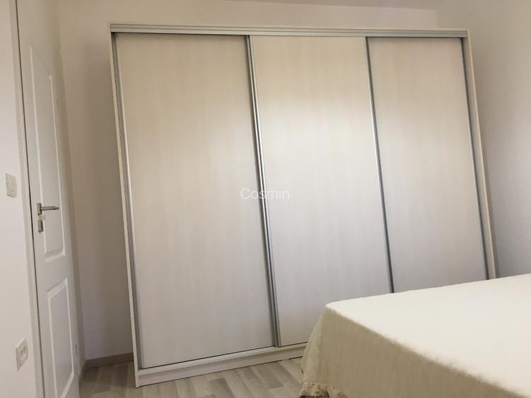 Proprietar, închiriez apartament 3 camere  - 6