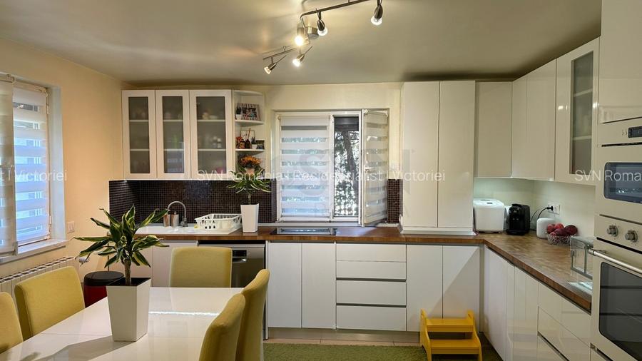 REV2003950 Vila Individuala ideala pentru familie cu 6 camere in Ostratu - 7