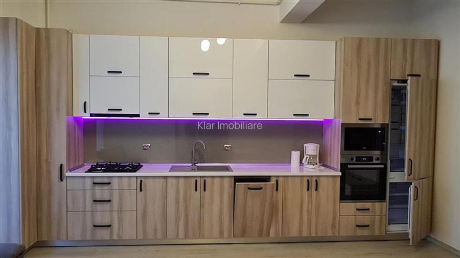 Apartament 2 camere,50mp,balcon,parcare,Centru,str Traian - 9