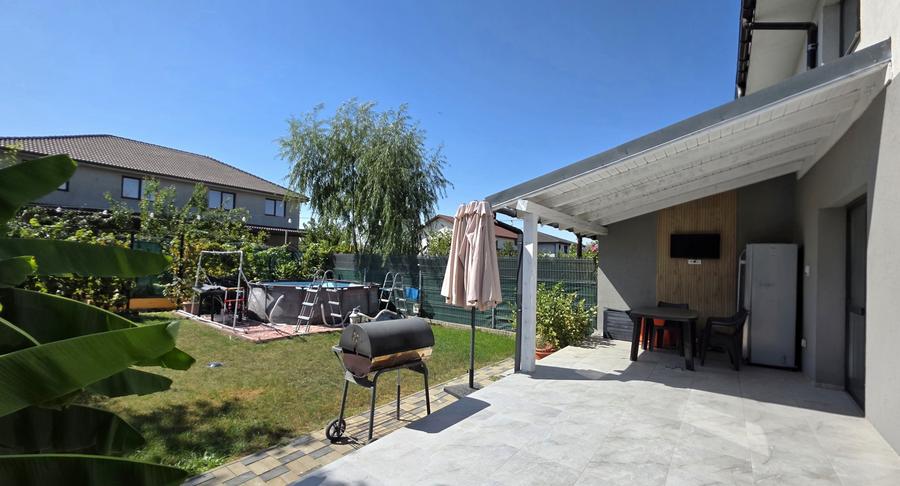 Duplex modern în Dumbravita | 94 mp, teren 300 mp, curte amenajata