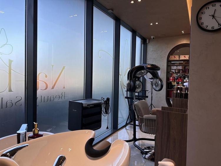 | Salon Beauty complet echipat | 108 mp parter | Zona de Nord |