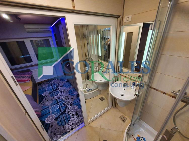 Complex. Etaj 1. Renovat complet. - 7