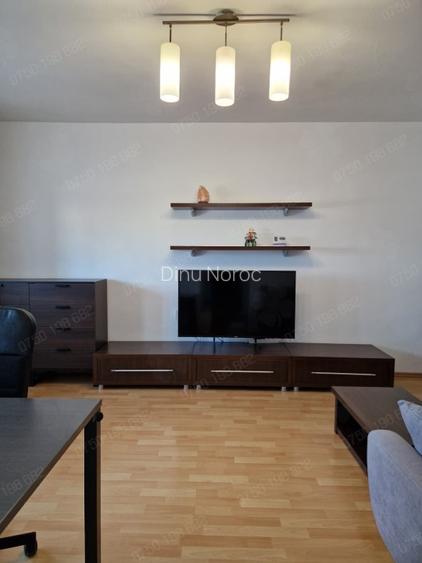 Gorjului, 2 camere, decomandat, centrala/AC - 3