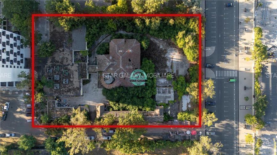 Vand fostul BAR ORIENT din MAMAIA avand teren 4371m, langa Vila Regala ( Regina