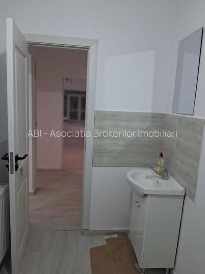 13 Septembrie-spatiul comercial stradal,renovat total,centrala termica - 15
