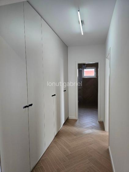 Inchiriez studio utilat - 3