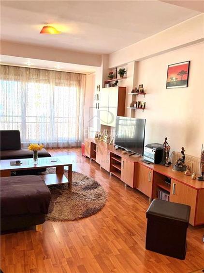 ARADULUI - ETAJ 2 - LIFT - 4 CAMERE SPATIOASE - 2 BAI - CENTRALA PROPRIE - CLIMA - 8
