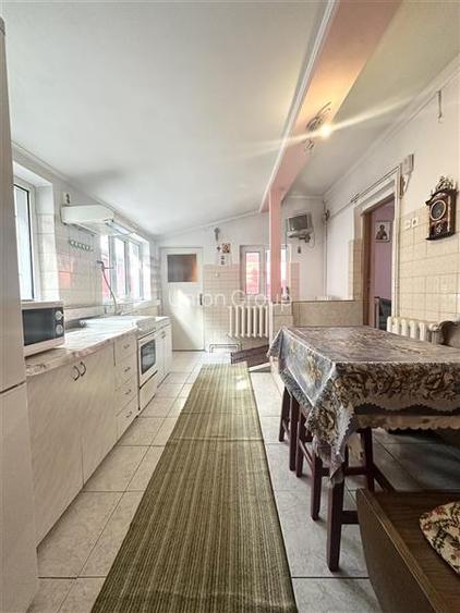 Casa din Caramida S+P+1E, 10 camere, Faleza Nord - 17