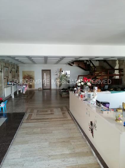 Vila unicat de inchiriat in Mamaia - 21