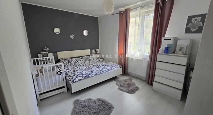 Apartament cu 3 camere, 59 mp, balcon, zona Teilor - 7
