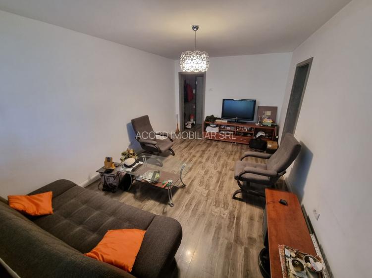 Apartament 3 camere zona Tomis Nord - 2