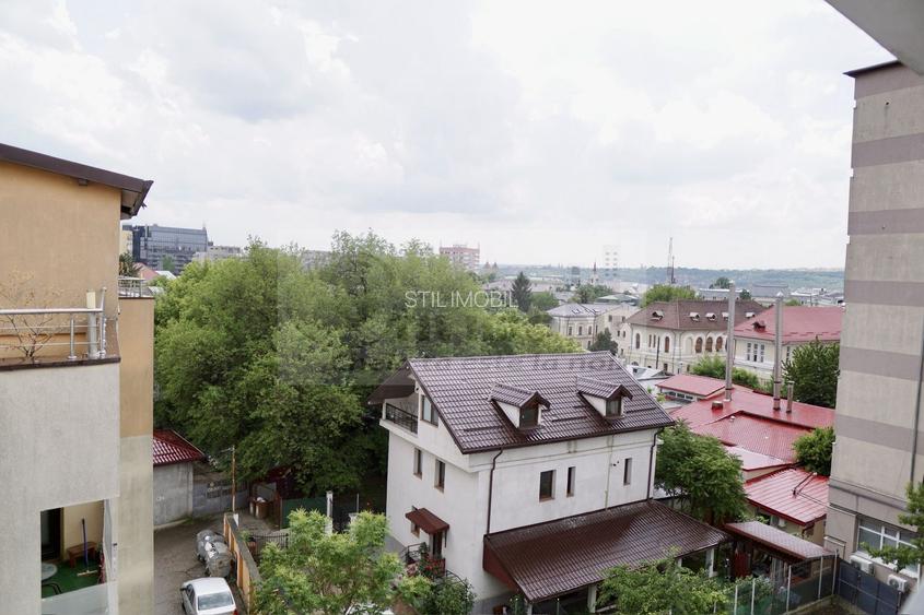 2 CAM PIATA UNIRII, TEATRU, PALAS, UMF, ULTRACENTRAL 199000+tva 9 - 5