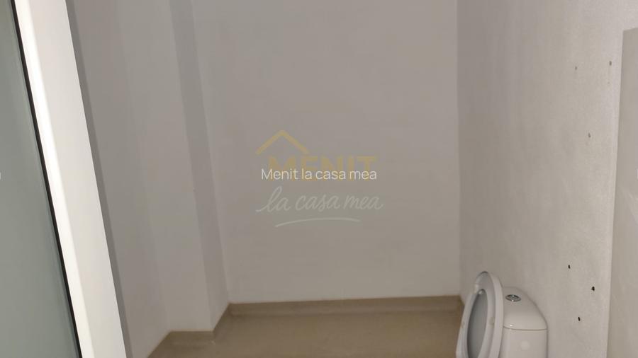 Spatiu de inchiriat central Baicoi - 7