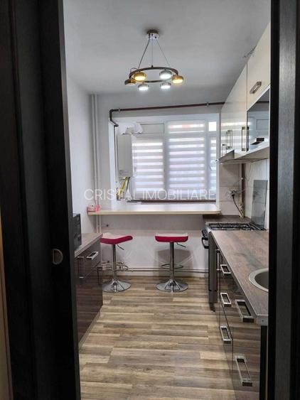 Apartament 2 camere de închiriat Bd. Alexandru Obregia - 5