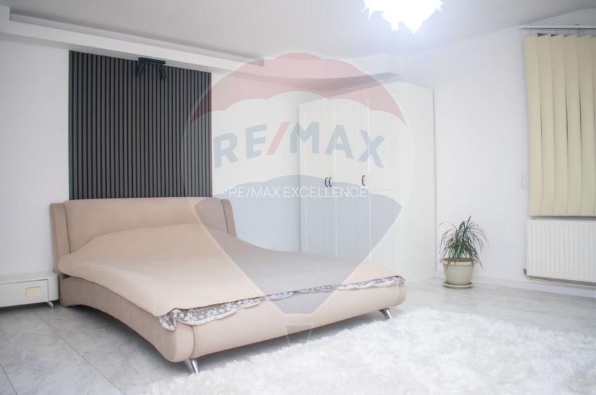 Casă / Vilă cu 5 camere de vânzare - 16