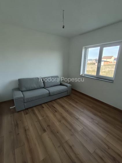 Casa finisata, cartier Beverly Hills, aproape de Oradea si de Baile Felix. - 13