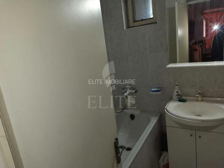 Apartament 3 camere în zona STRAZII DOROBANTILOR - 4