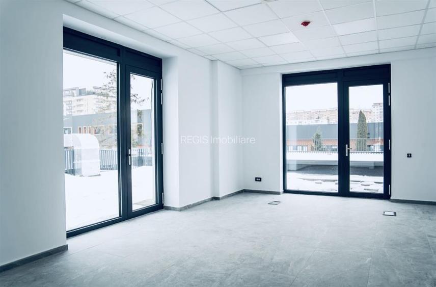 Spatiu Comercial Bloc Nou Zona Curtea de Apel ASTRA - 4