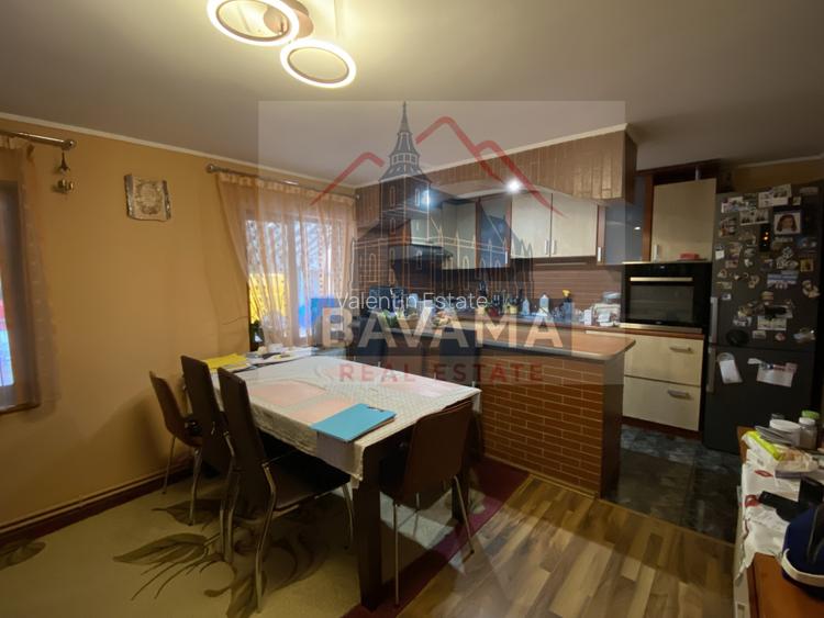 Casa de vanzare,  1354 mp teren,  Tarlungeni - 4