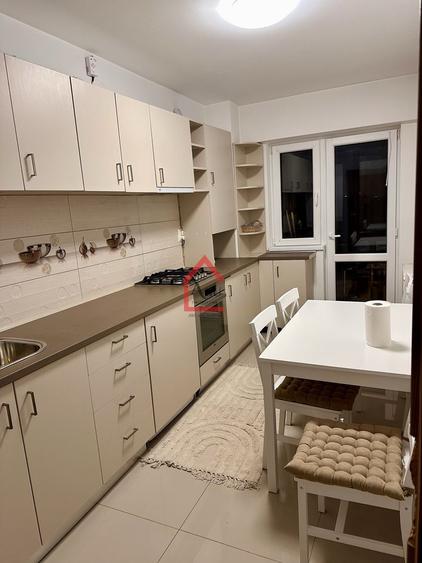 Apartament cu 2 camere, Decomandat, Bloc nou, parcare subterana
