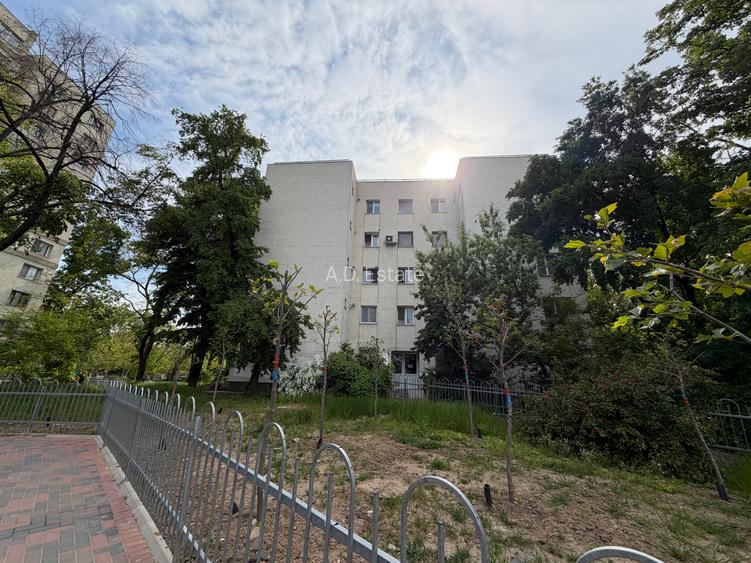 Nicolae Grigorescu 3 Camere Bloc Caramida Tip H Centrala 1 Min Metrou 3 Min IOR - 16
