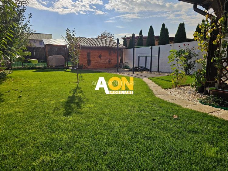 1/2 Duplex, 4 camere, 342 mp teren, strada asfaltata, Cetate - 2