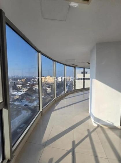 Centru - Bd. Mamaia , spatiu IDEAL BIROURI in cladire reprezentativa , 440 mp. - 4