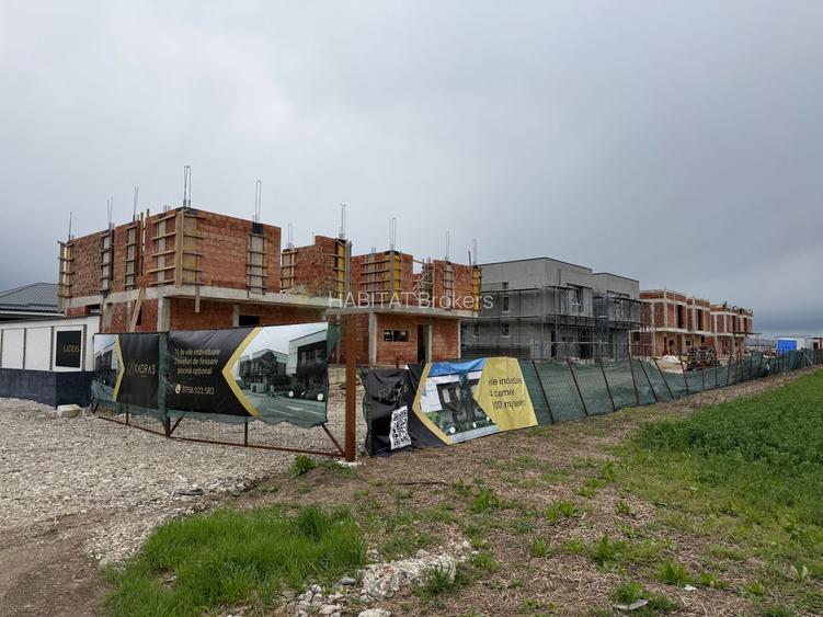 Complex boutique 10 vile | Kadras Tunari | Posibilitate Investiție la roșu - 10