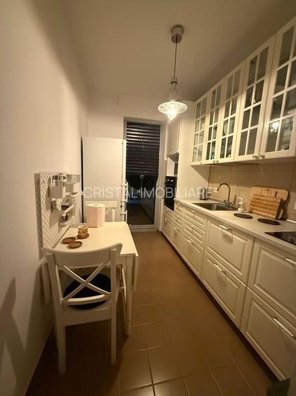 Închiriere Apartament 2 camere, 67 mp, renovat, Asmita Gardens, etaj 3/25 - 6