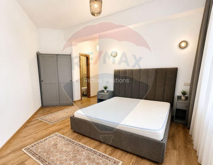 Apartament cu 3 camere de vânzare  Mamaia Summerland, Constanta - 2