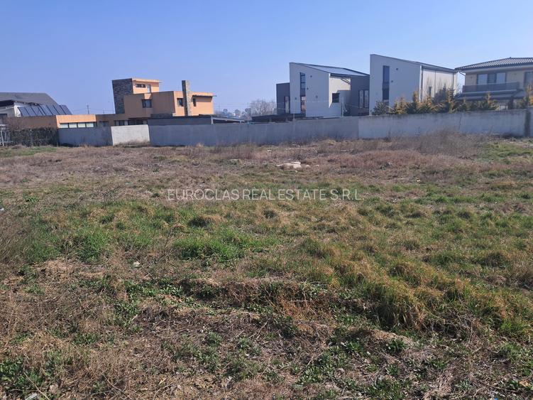 Teren intravilan construibil 1818 mp - Palazu Mare - 220.000 euro (Cod E2+E7) - 4