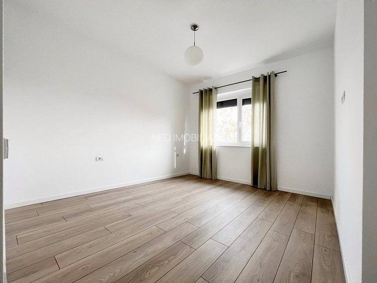 Casa cu Garaj - 150 mp  + Terasa 20 mp  - 339 000 euro - 10