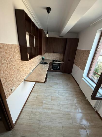 Inchiriez apartamant 2 camere - 2