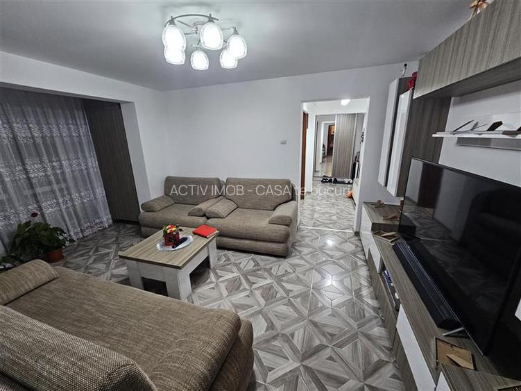 Resita, 3 Cam. Cf. 1, Mobilat+Utilat, Micro 2 - 25