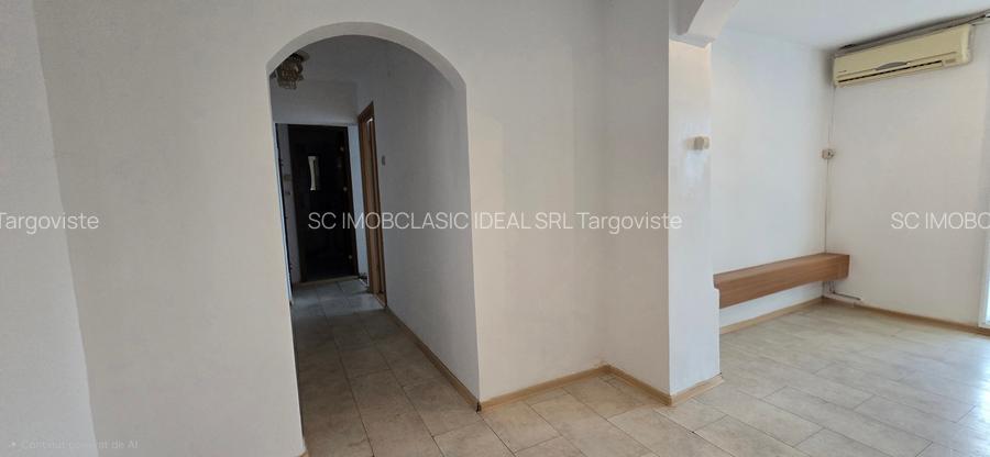 Micro 6 Târgoviște,  vanzare apartament 3camere - 4