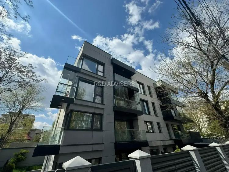 Apartament 4 camere Ultracentral | Comision 0% | 2 parcari | Finalizat - 17