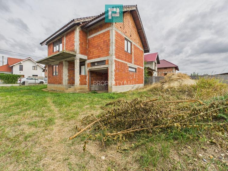 Casă la roșu P+E+M în Șagu - 2