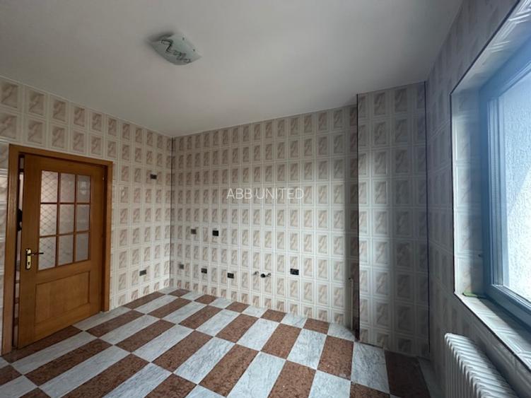 Cotroceni , Doctor Carol Davila, metrou Eroilor, piscina, constructie 2000! - 20