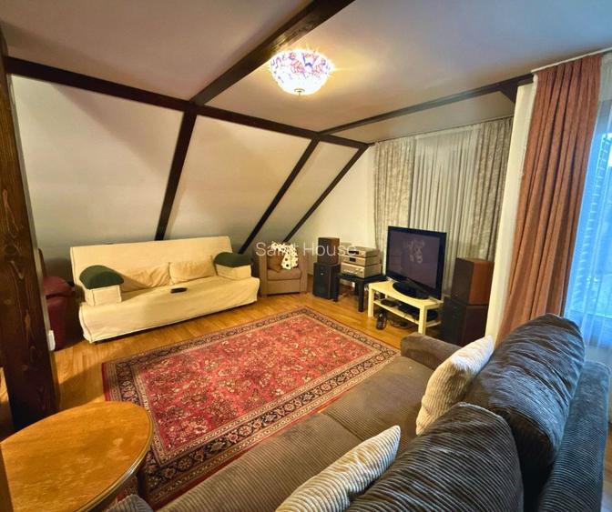 Vilă cu 10 camere P+2E+M 400 M² utili 2800 M² Teren Comandau - 11